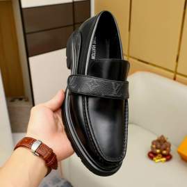 Picture of Louis Vuitton Shoes _SKULVsz38-442Cn064013814